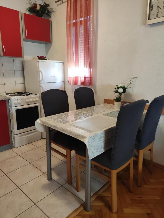 Apartmani Mara Rogoznica Rogoznica  Exterior photo